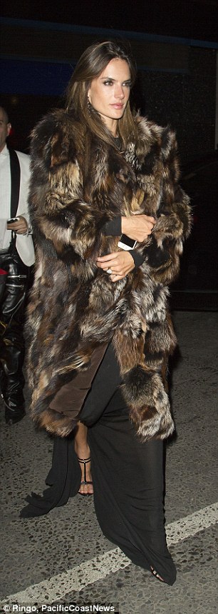 Hot Women In Fur Coats - 2